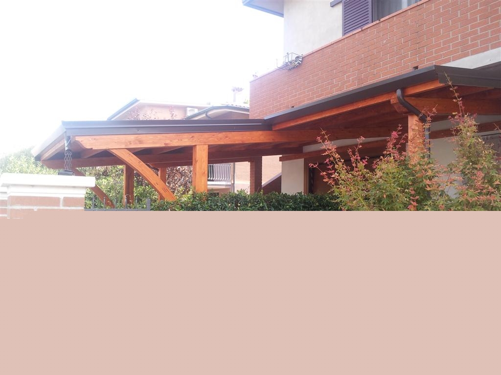 Pergola con doppia profondità